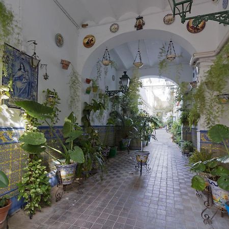 Castilla Triana Courtyard By Valcambre Sewilla Zewnętrze zdjęcie