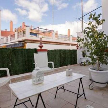 Castilla Triana Courtyard By Valcambre Sewilla Zewnętrze zdjęcie